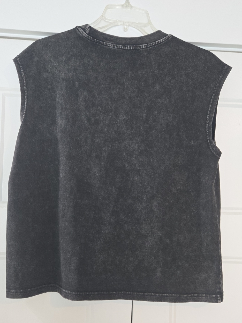 NWT Varsity Rodeo Black Tee with Multicolor Horse Print - Picture 4 of 4